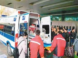 长途跨省救护车转运，专门送病人回家的车